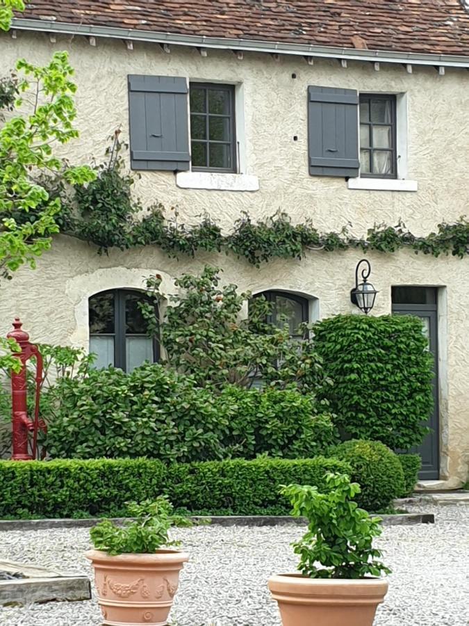 ホテル Domaine De La Crapaudine Rosnay  エクステリア 写真
